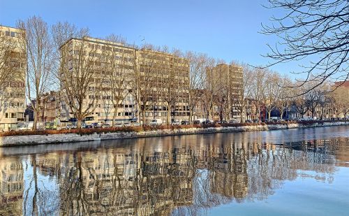 Appartement avec vue sur la Dérivation Appartement avec vue sur la Dérivation