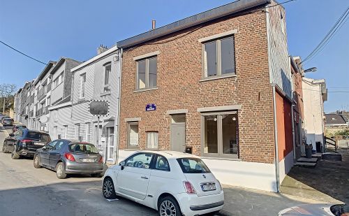Maison idéalement au centre de Chênée Maison idéalement au centre de Chênée
