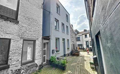 Maison sur 3 niveaux à Vaux s/Chèvremont Maison sur 3 niveaux à Vaux s/Chèvremont