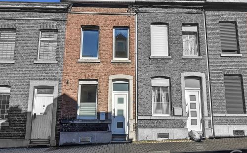 Maison entièrement rénovée à Grivegnée Maison entièrement rénovée à Grivegnée