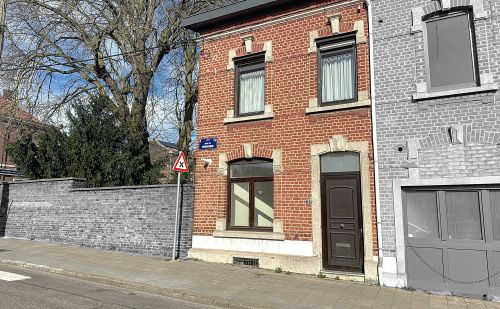 Maison 3 façades idéalement située à Chênée Maison 3 façades idéalement située à Chênée