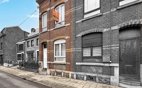 Maison à rénover avec jardin à Jupille Maison à rénover avec jardin à Jupille